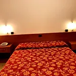 Sanmicheli فندق 2*