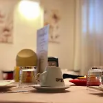 فندق Sanmicheli 2*