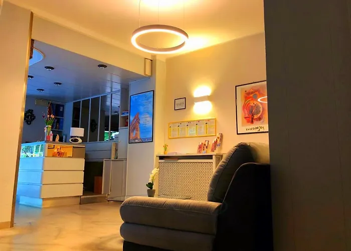 Sanmicheli מלון 2*